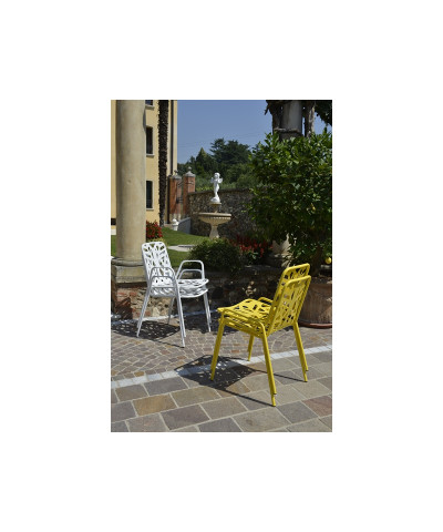 Sedia da esterno in acciaio, impilabile, colore giallo e bianco su richiesta