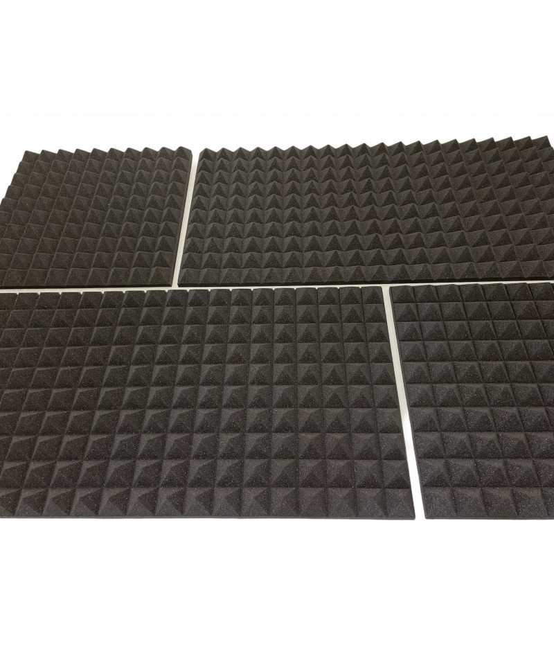 Pannelli fonoassorbenti piramidali di diverse dimensioni