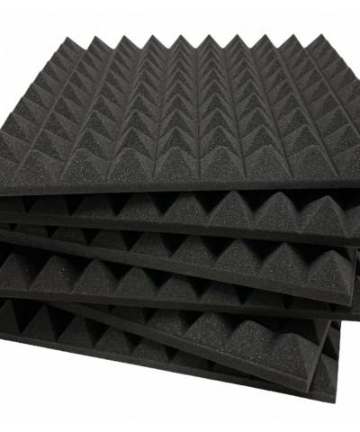 Pannelli fonoassorbenti piramidali per sala prove