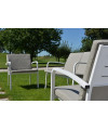 Poltrona da giardino, in metallo, impilabile, Made in Italy, struttura bianco e cuscino melange