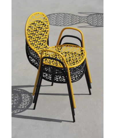 Sedia con braccioli per giardino, in acciaio, made in Italy, giallo su richiesta