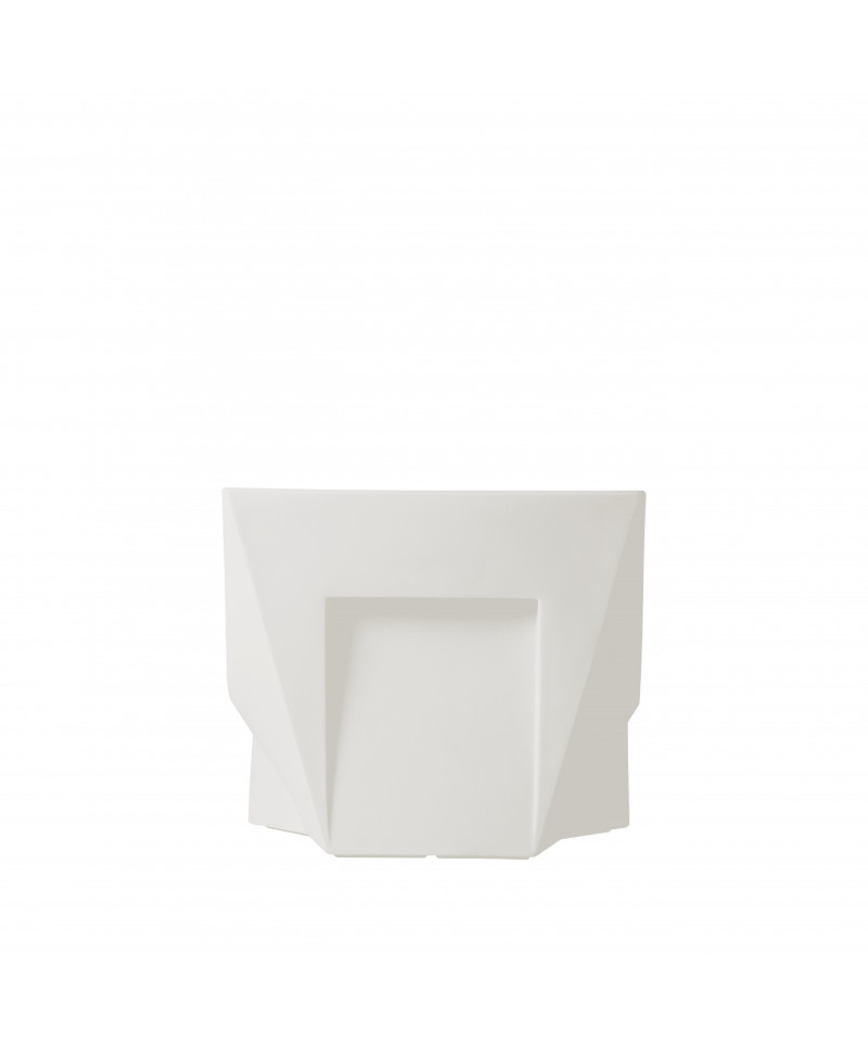 Poltrona Kami Ichi bianca con cuscino retro