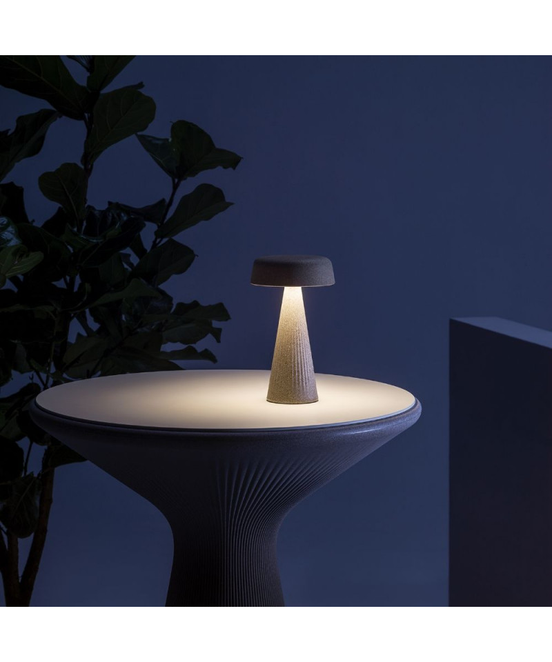 Fade Table Lamp